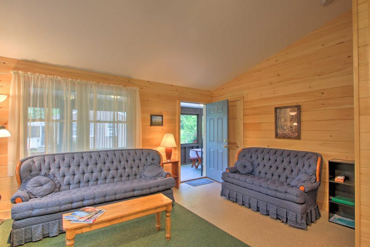 Family Cabin With Beach Access On Panther Pond Raymond Екстериор снимка