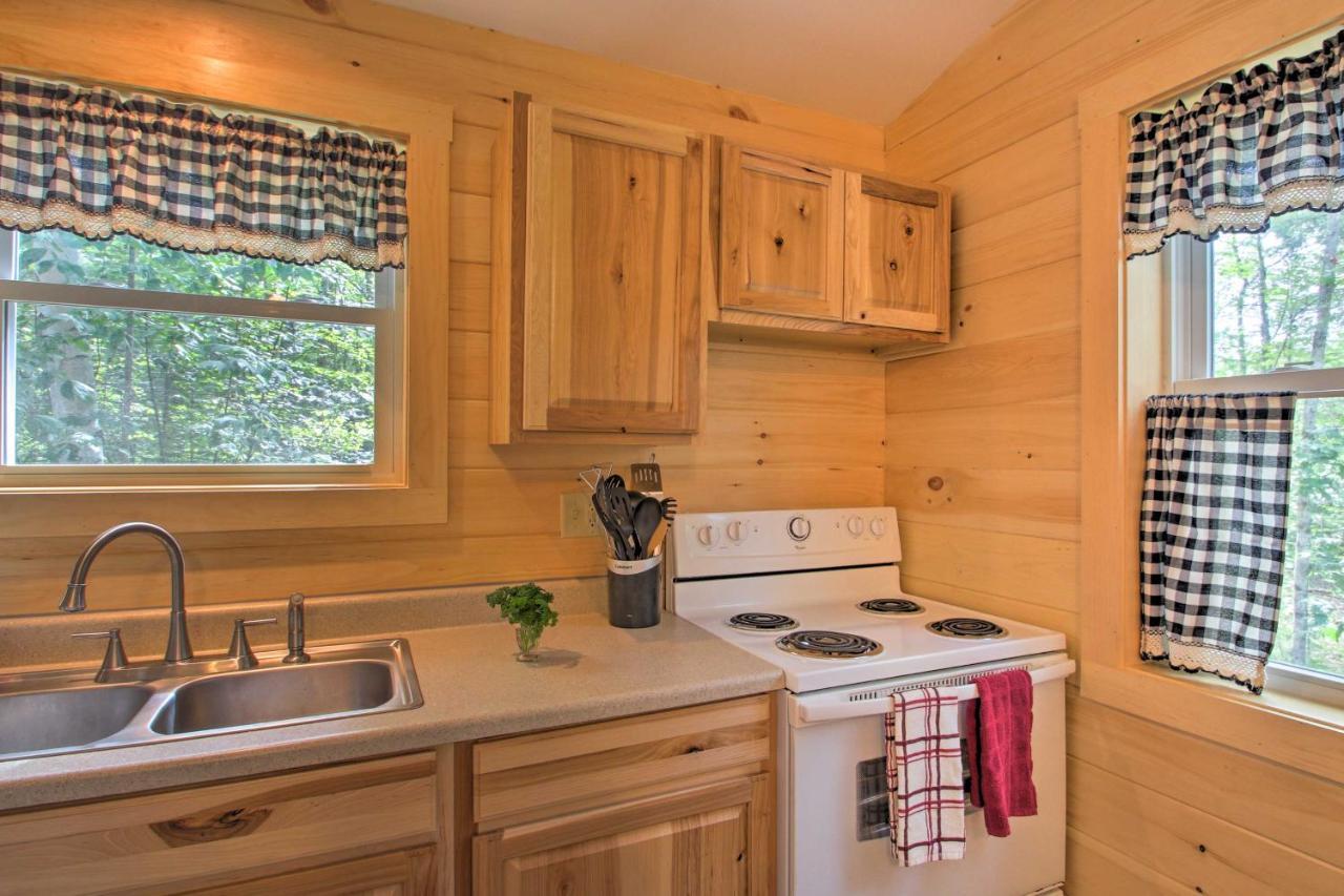 Family Cabin With Beach Access On Panther Pond Raymond Екстериор снимка